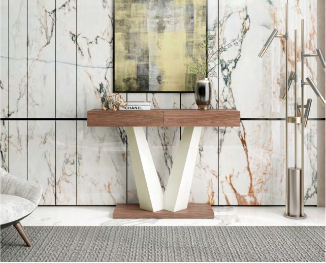 Móvel de entrada com design decorativo e funcional